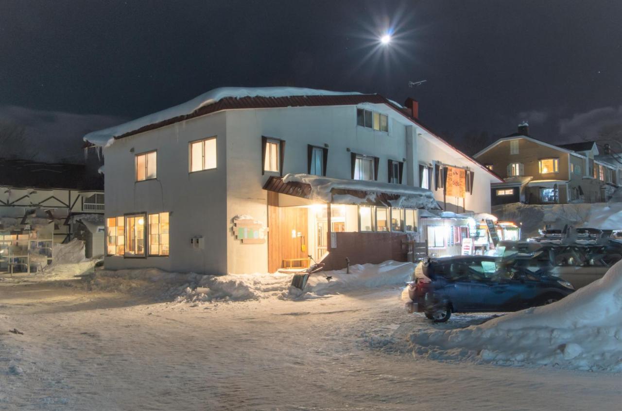 Хостел Niseko Side 6 Екстер'єр фото